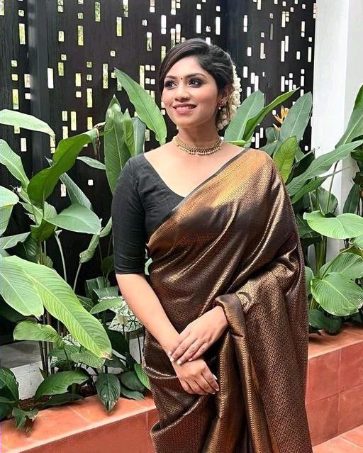 Black Soft Litchi Silk Saree with Copper Zari Work